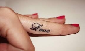 small-tattoo-005