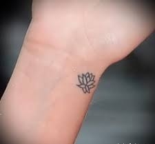 small-tattoo-023