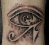 egyptian-eye-tattoo-520x503