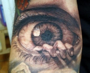 eyeball-tattoo-arm