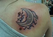 lopatka-tatu-luna