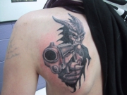 demon-s-pistoletom