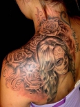 girl_n_roses_tattoo
