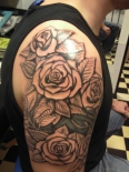 normal_shoulder_tattoo_roses2_img1448