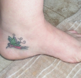small-fairy-tattoos-on-foot