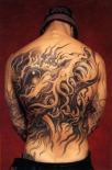tatu-na-vsyu-spinu_0