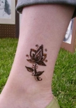 henna-tattoo-leg1