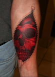 red-skull-zipper-tattoo-l