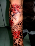 tattoo-skull-and-roses
