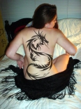 peeking_dragon_tattoo
