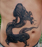 tatuirovka-na-zhivote-drakon